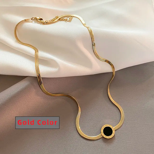 Classic Fashion Stainless Steel Roman Digital Wafer Pendant Necklace 2023 Fashion Jewelry Christmas Party Women's Sexy Necklace